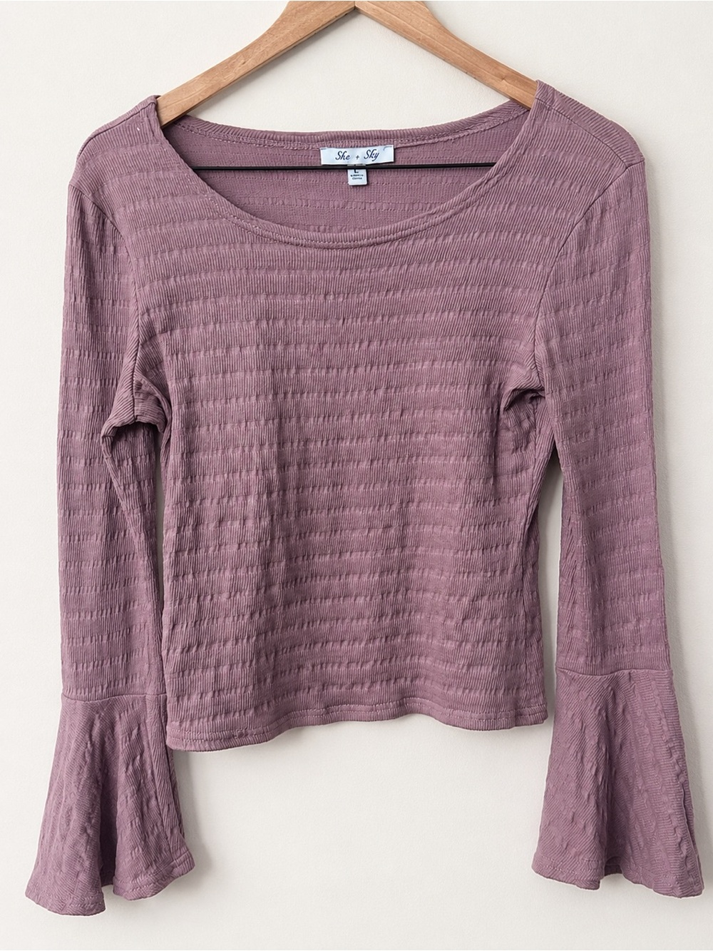 She + Sky Mauve Textured Bell Sleeve Top Large